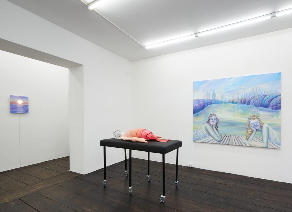Beatrice Marchi, <em>Happy Yellowing</em> (2020). Installation view. Photo by groupshow.eu. Courtesy Sandy Brown, Berlin. 
